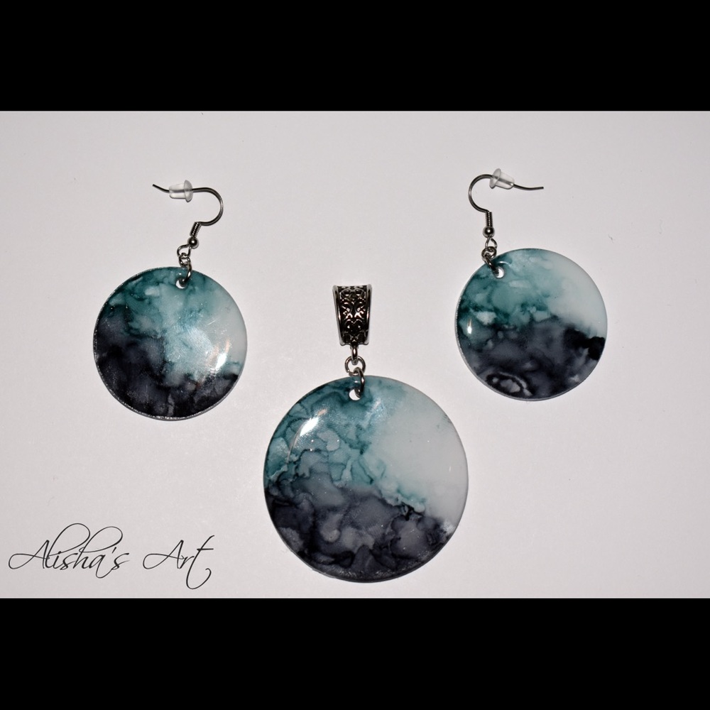 Necklace and Earring Set